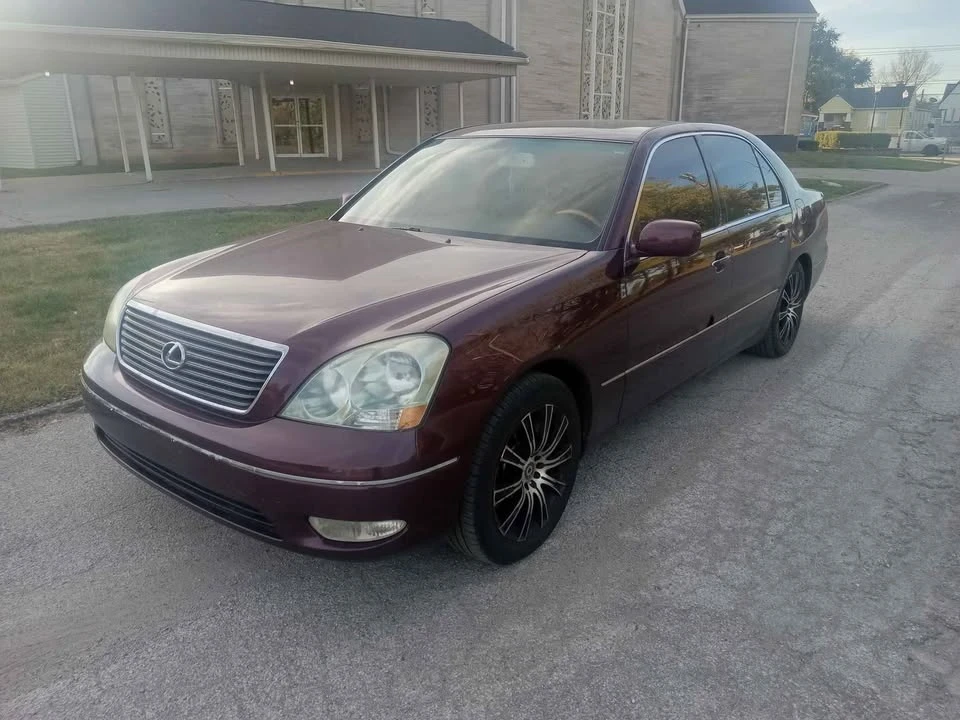 2004 Lexus LS 2nd Gen - Image 7 of 8