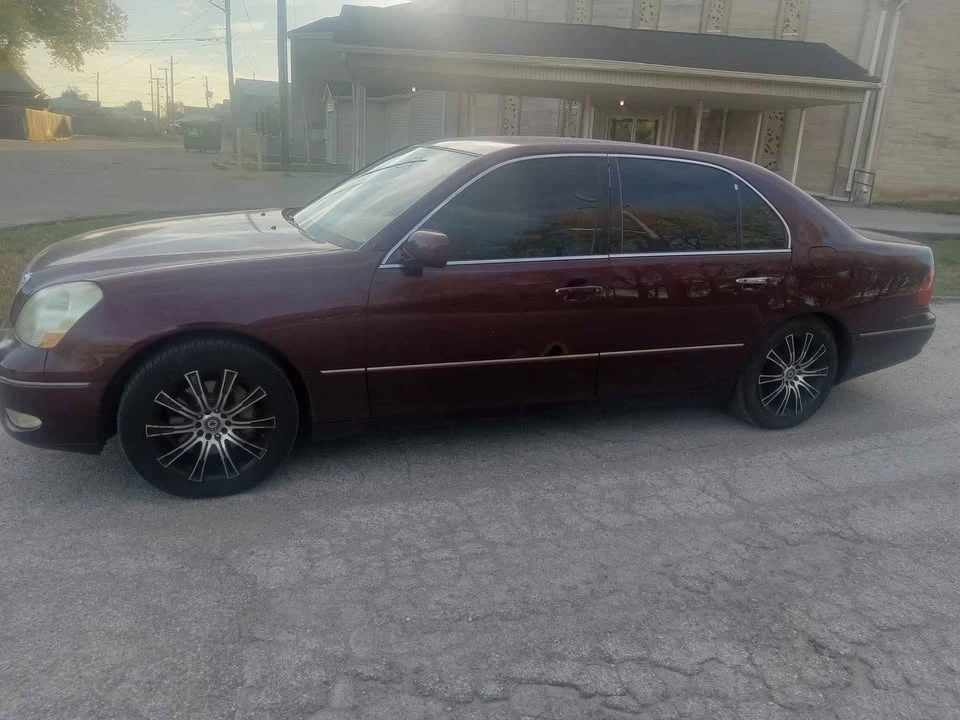2004 Lexus LS 2nd Gen - Image 6 of 8