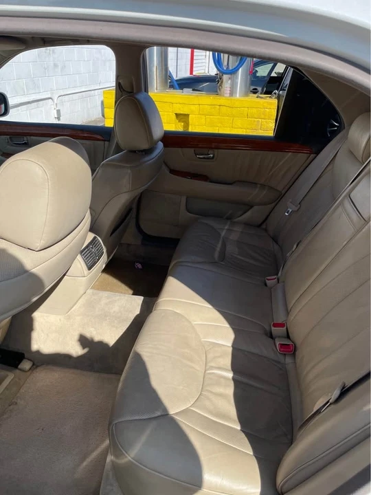 2004 Lexus LS 3rd Gen - Image 7 of 9