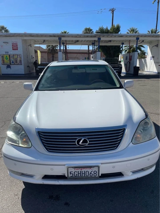 2004 Lexus LS 3rd Gen - Image 3 of 9