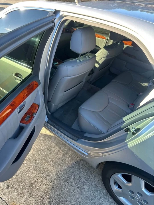 2004 Lexus LS 3rd Gen - Image 12 of 14