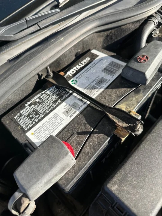 2004 Lexus LS 3rd Gen - Image 14 of 14