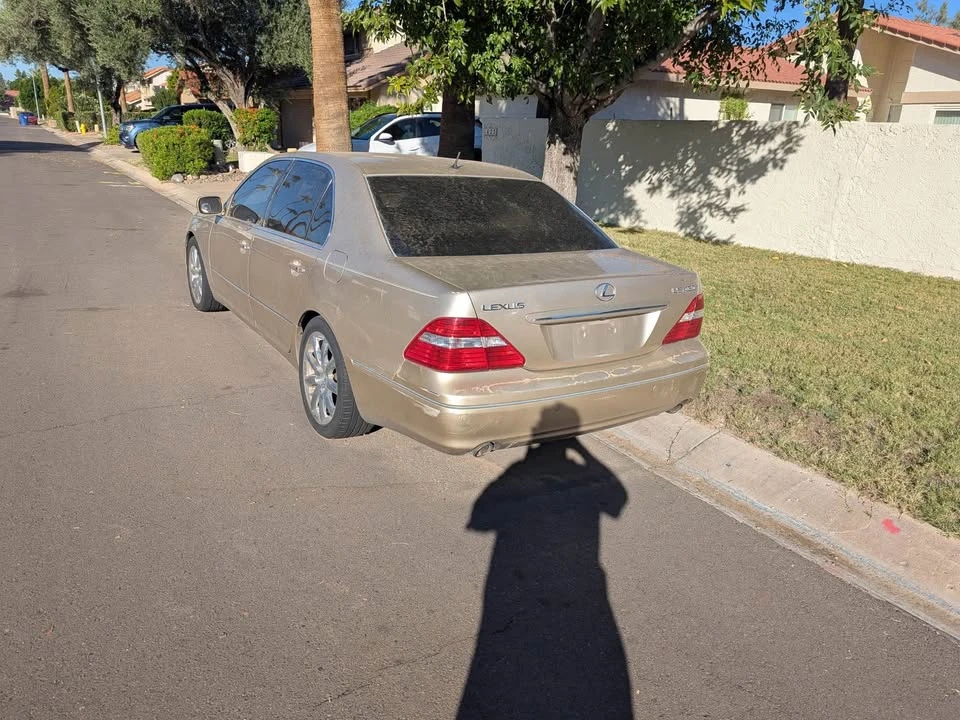 2004 Lexus LS 3rd Gen - Image 2 of 5