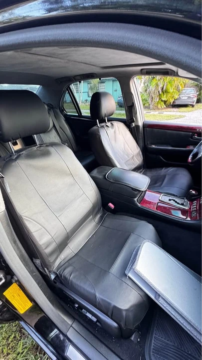 2004 Lexus LS 3rd Gen - Image 7 of 12