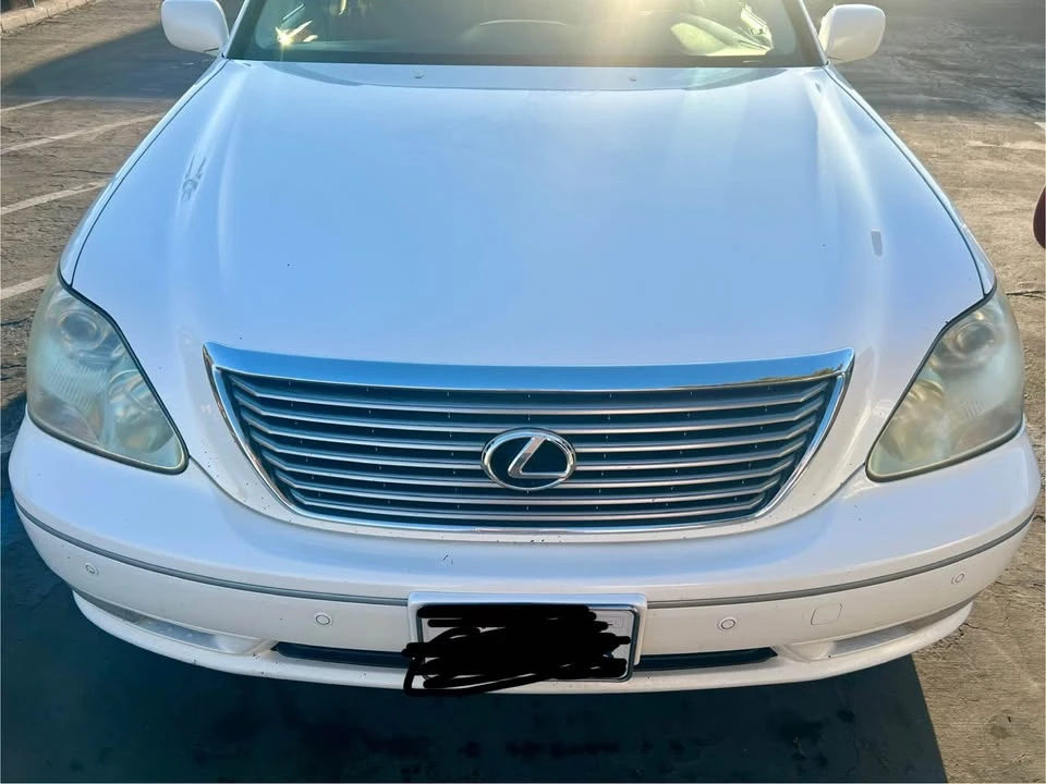 2004 Lexus LS 3rd Gen - Image 4 of 10