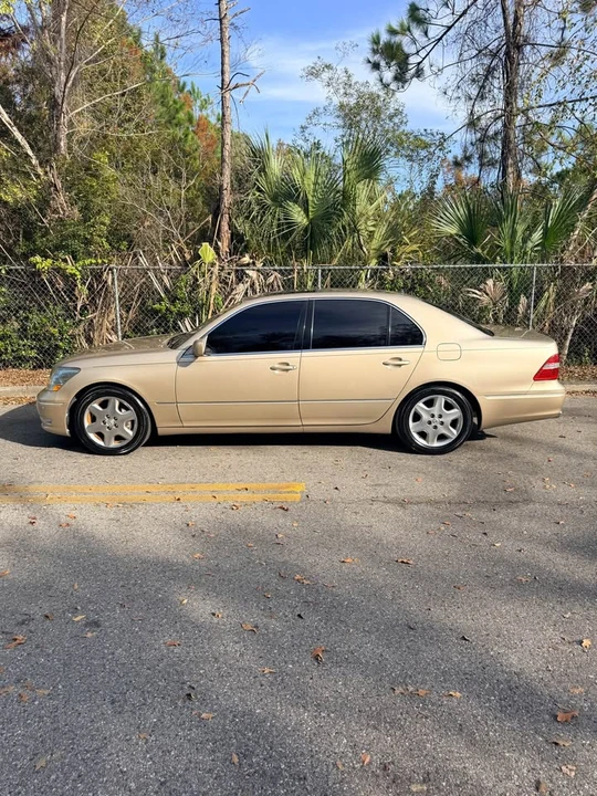 2004 Lexus LS 3rd Gen - Image 2 of 8