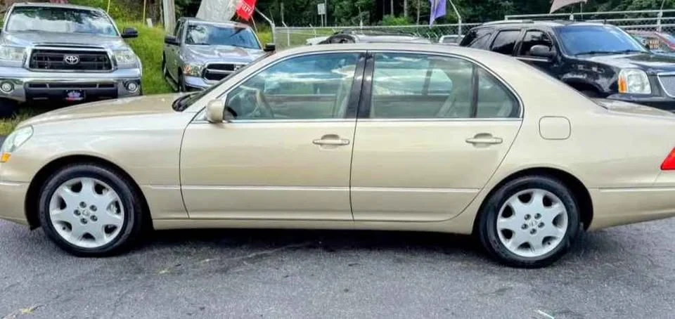 2004 Lexus LS 3rd Gen - Image 14 of 14