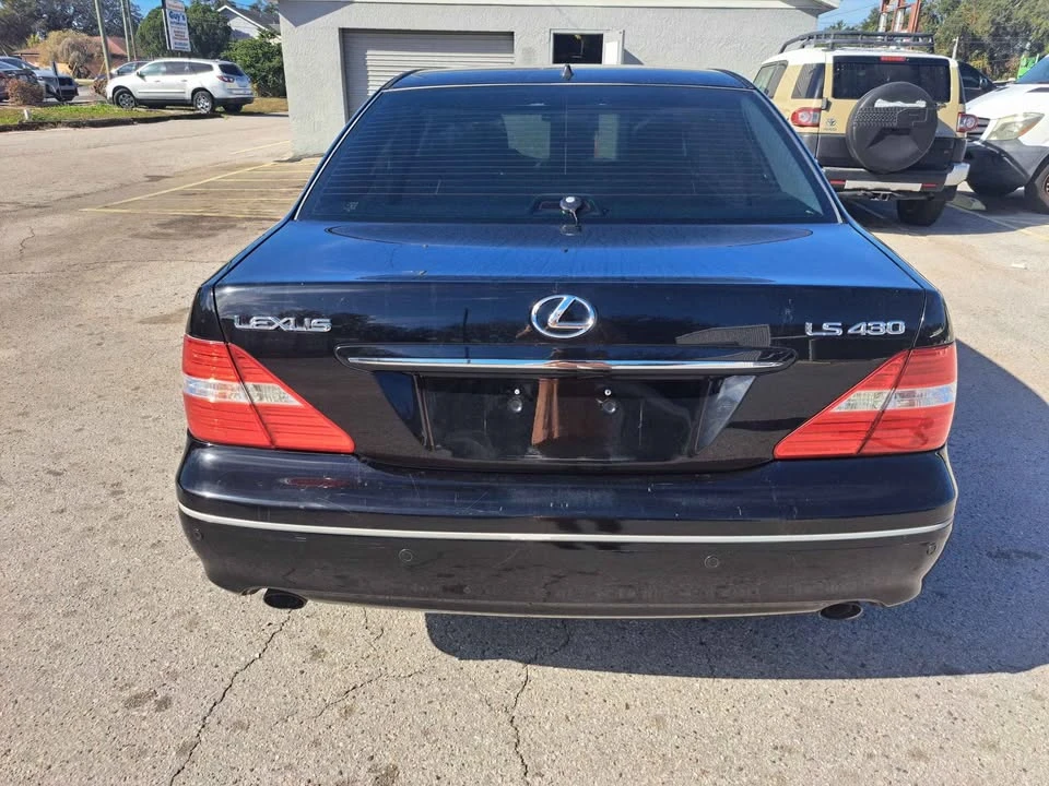 2004 Lexus LS 3rd Gen - Image 4 of 13