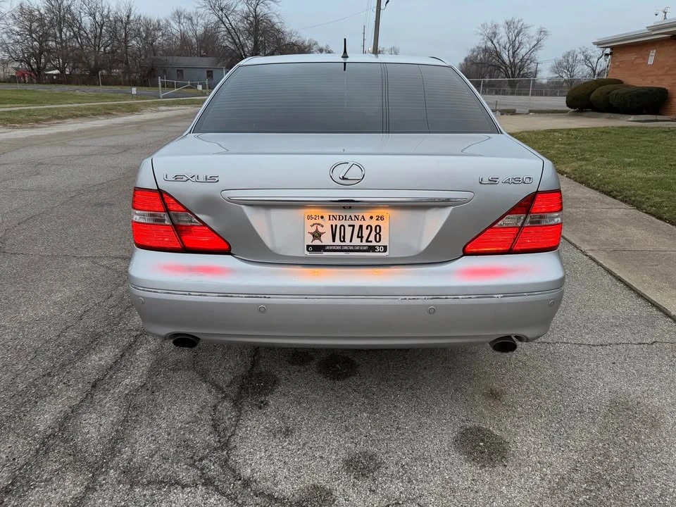 2004 Lexus LS 3rd Gen - Image 4 of 20