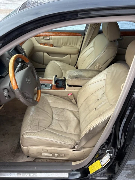 2004 Lexus LS 3rd Gen - Image 8 of 13
