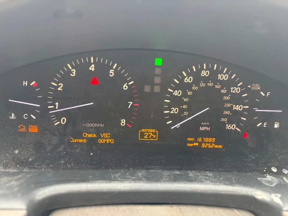 2004 Lexus LS 3rd Gen - Image 12 of 13