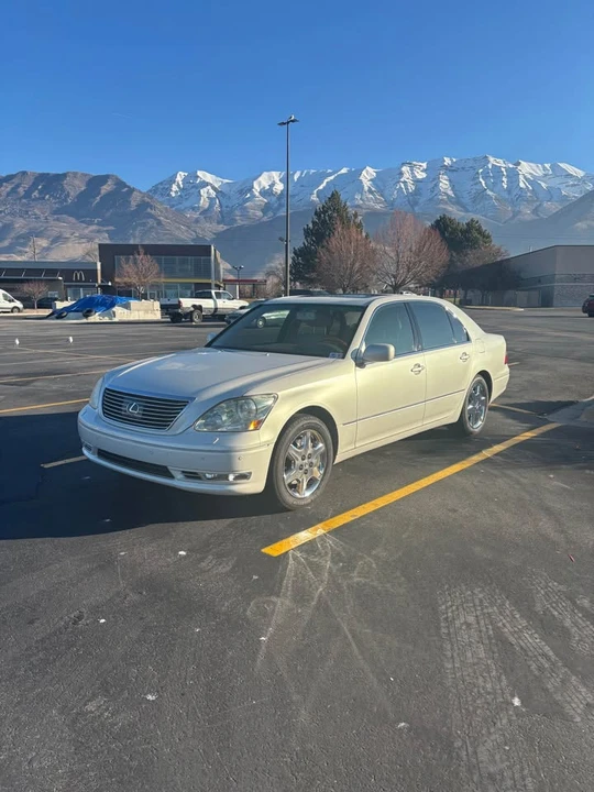 2004 Lexus LS 3rd Gen - Image 10 of 10