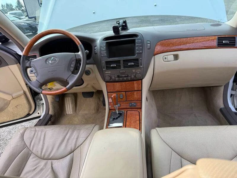 2004 Lexus LS 3rd Gen - Image 14 of 15