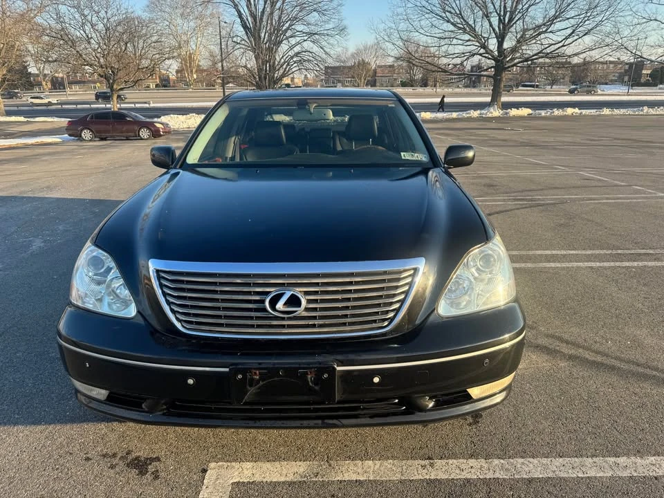 2004 Lexus LS 3rd Gen - Image 3 of 20