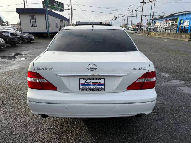2004 Lexus LS 3rd Gen - Image 5 of 15