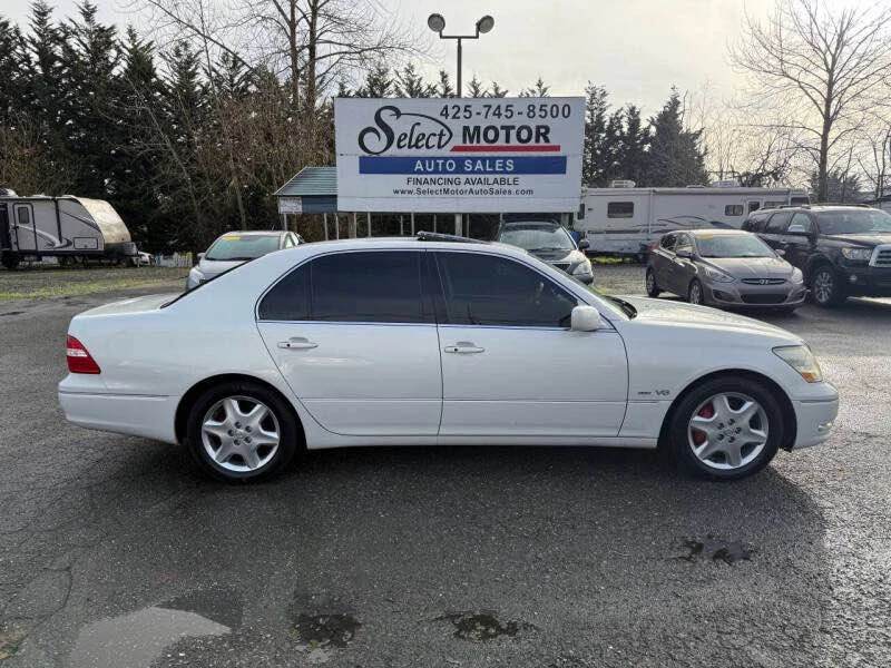 2004 Lexus LS 3rd Gen - Image 2 of 15