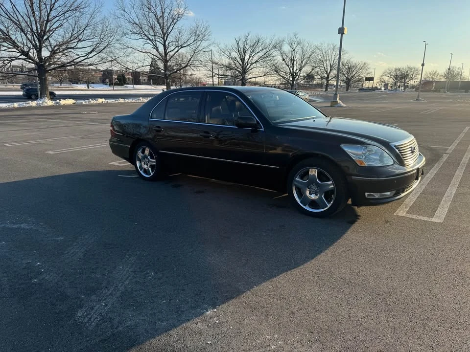 2004 Lexus LS 3rd Gen - Image 2 of 19