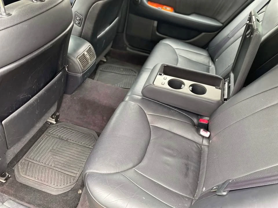 2004 Lexus LS 3rd Gen - Image 4 of 7