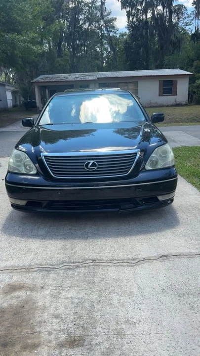 2004 Lexus LS 3rd Gen - Image 2 of 11