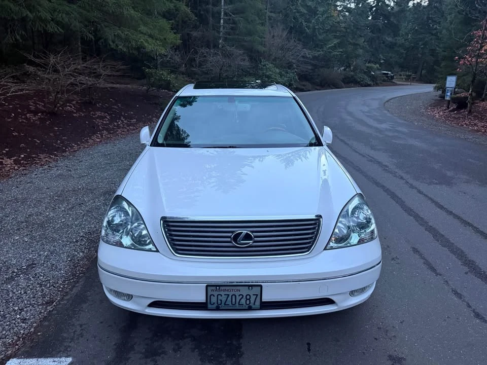 2004 Lexus LS 3rd Gen - Image 8 of 15