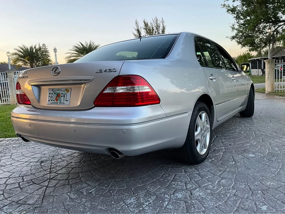 2004 Lexus LS 3rd Gen - Image 3 of 13