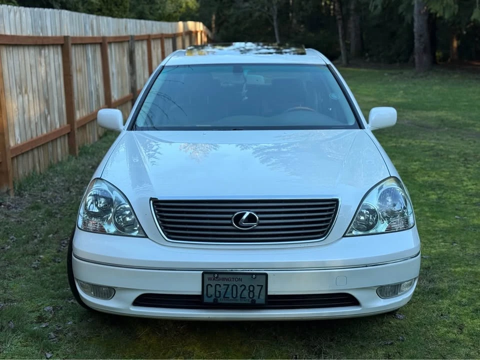 2004 Lexus LS 3rd Gen - Image 3 of 15