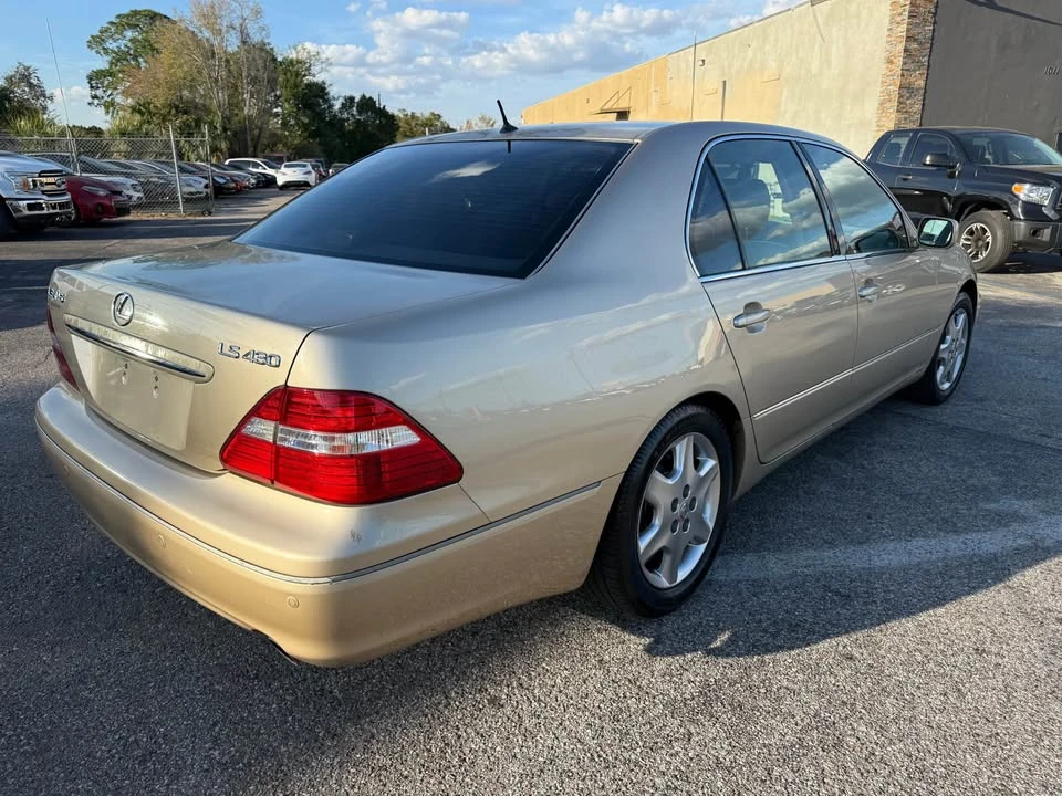 2004 Lexus LS 3rd Gen - Image 6 of 19