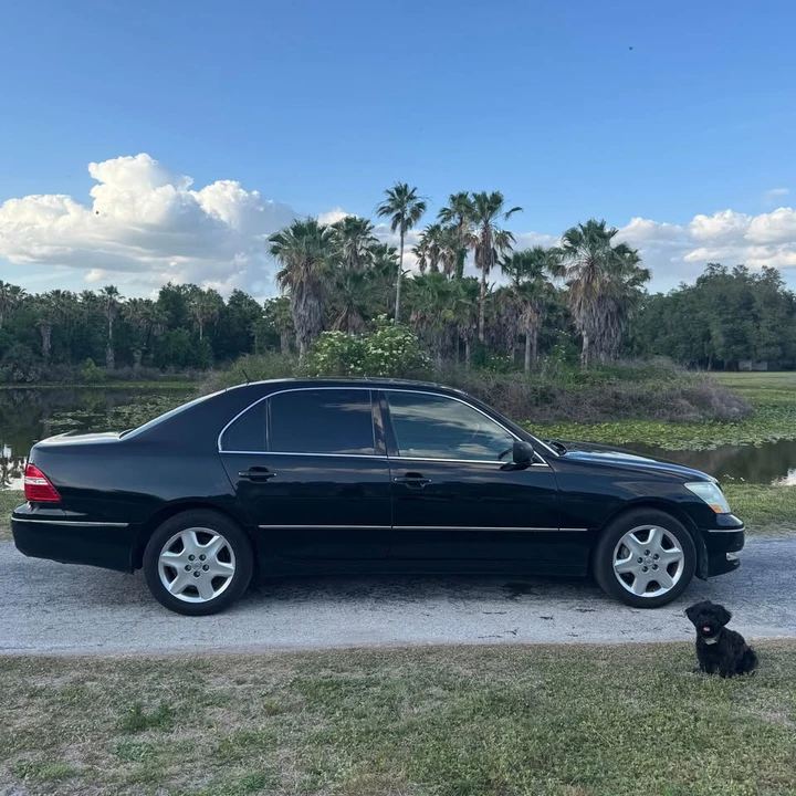 2004 Lexus LS 3rd Gen - Image 4 of 14