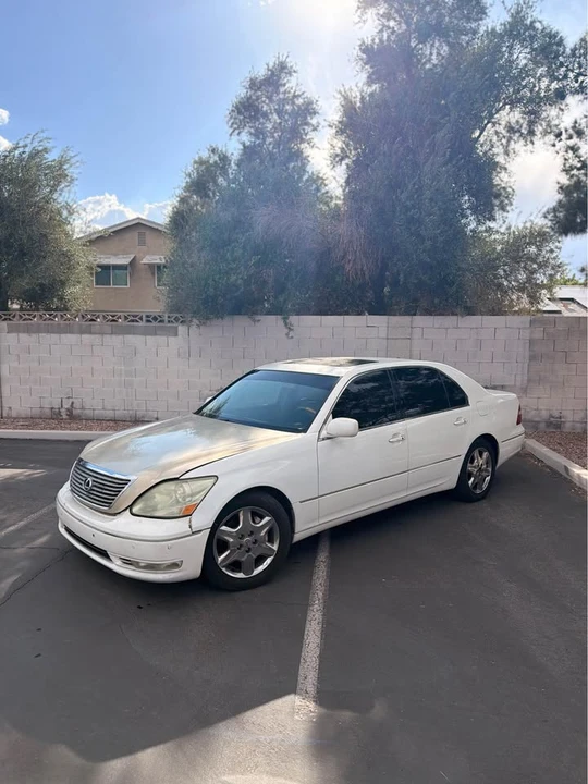 2004 Lexus LS 3rd Gen - Image 2 of 13