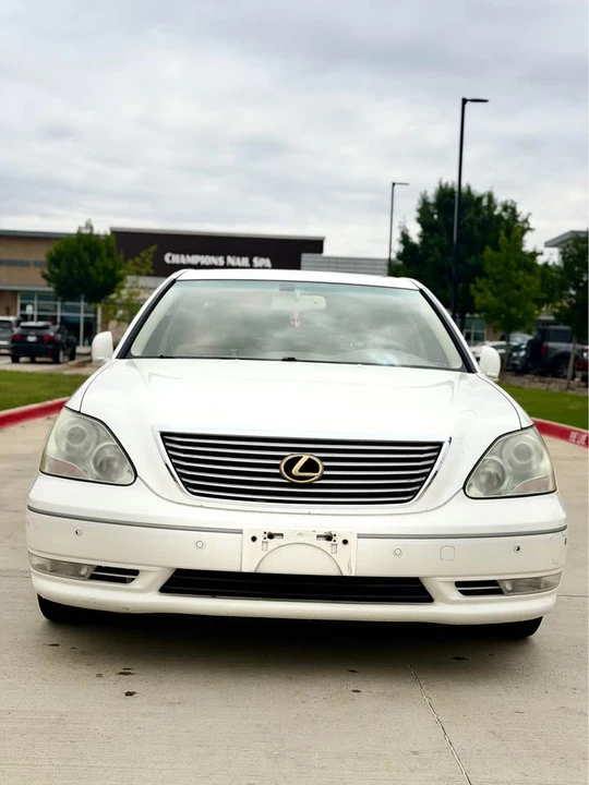 2004 Lexus LS 3rd Gen - Image 19 of 20