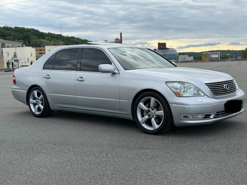2004 Lexus LS 3rd Gen - Image 7 of 20
