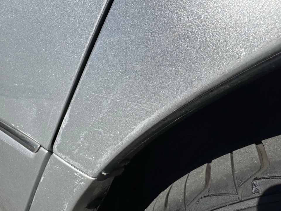 2004 Lexus LS 3rd Gen - Image 12 of 21