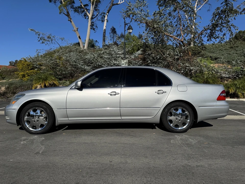 2004 Lexus LS 3rd Gen - Image 6 of 21