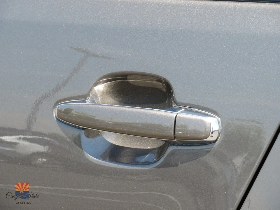 2004 Lexus LS 3rd Gen - Image 28 of 31