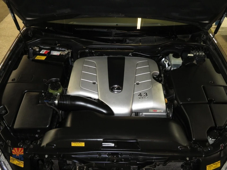 2004 Lexus LS 3rd Gen - Image 7 of 31