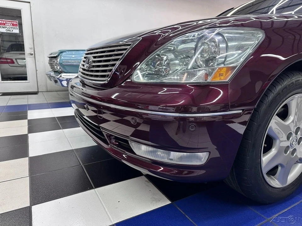 2004 Lexus LS 2nd Gen - Image 10 of 21