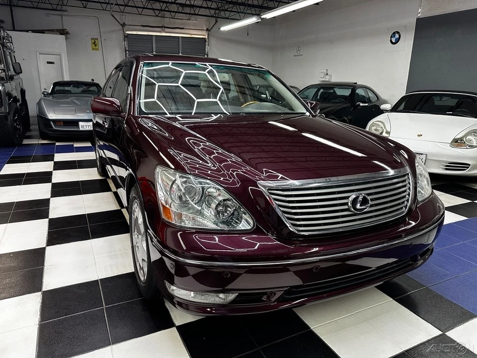 2004 Lexus LS 3rd Gen - Image 2 of 24