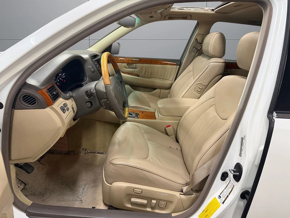 2004 Lexus LS 3rd Gen - Image 10 of 25