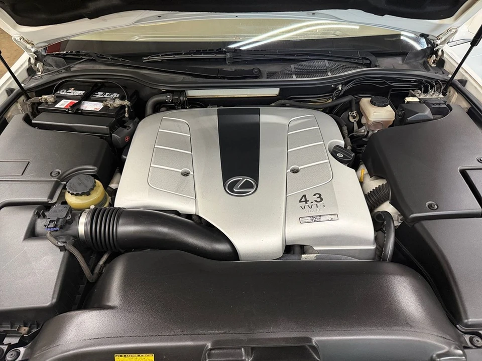 2004 Lexus LS 3rd Gen - Image 24 of 25