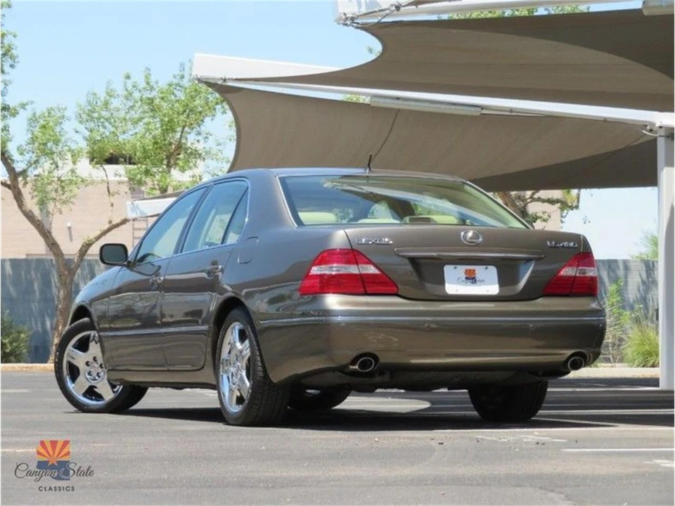 2004 Lexus LS 3rd Gen - Image 4 of 31