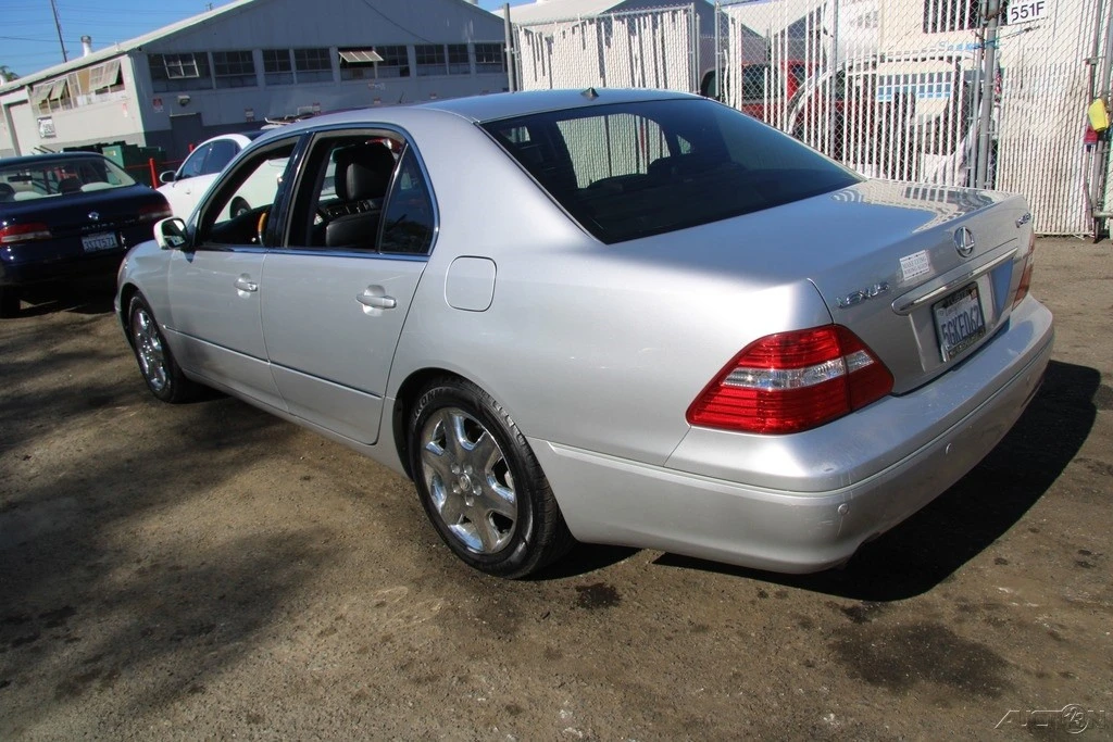 2004 Lexus LS 3rd Gen - Image 4 of 21