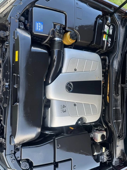 2004 Lexus LS 3rd Gen - Image 12 of 12