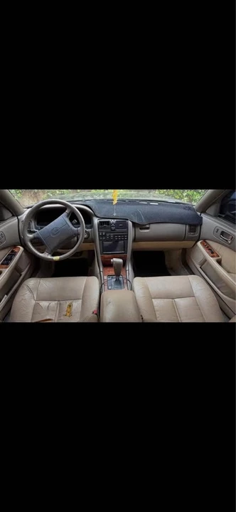 2004 Lexus LS 3rd Gen - Image 4 of 4