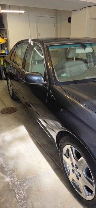 2004 Lexus LS 3rd Gen - Image 4 of 21