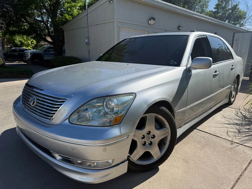 2004 Lexus LS 3rd Gen - Image 2 of 14