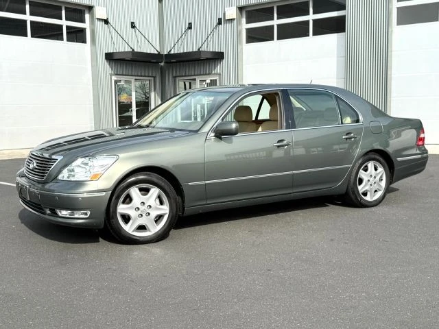 2004 Lexus LS 3rd Gen - Image 16 of 21
