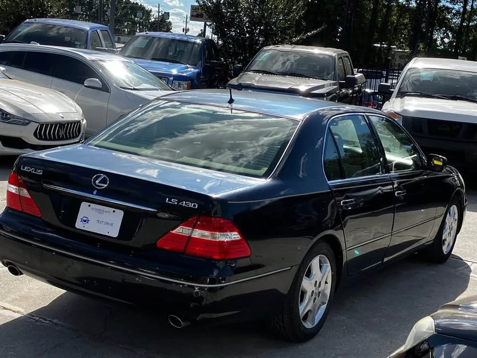 2004 Lexus LS 3rd Gen - Image 7 of 16