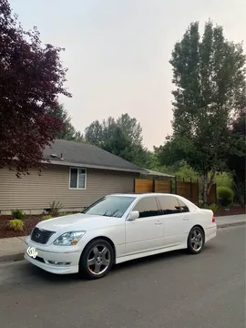 2004 Lexus LS 430 Sedan 4D