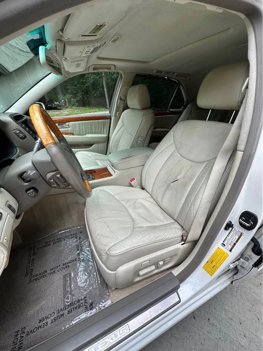 2004 Lexus LS 3rd Gen - Image 3 of 5