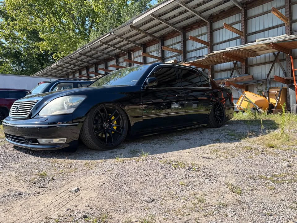 2004 Lexus LS 3rd Gen - Image 6 of 11